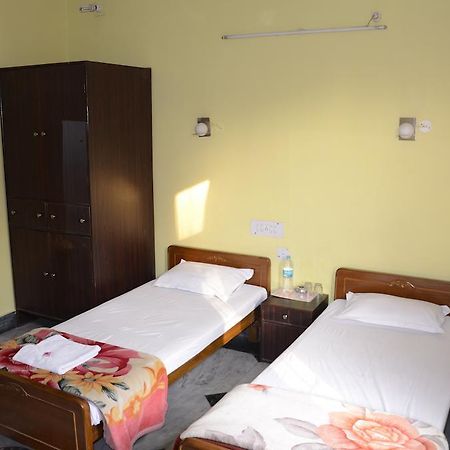 Kim Lawn Guest House Kalküta Dış mekan fotoğraf