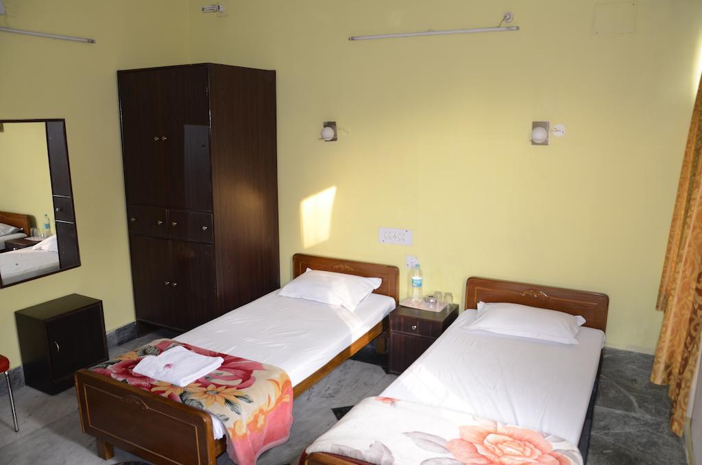 Kim Lawn Guest House Kalküta Dış mekan fotoğraf